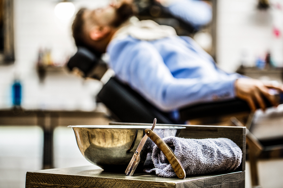 Glatze rasieren nach Haartransplantation