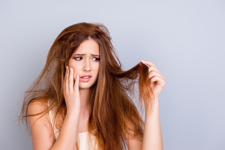 Weshalb kann Haarausfall durch Trockenshampoo verursacht werden
